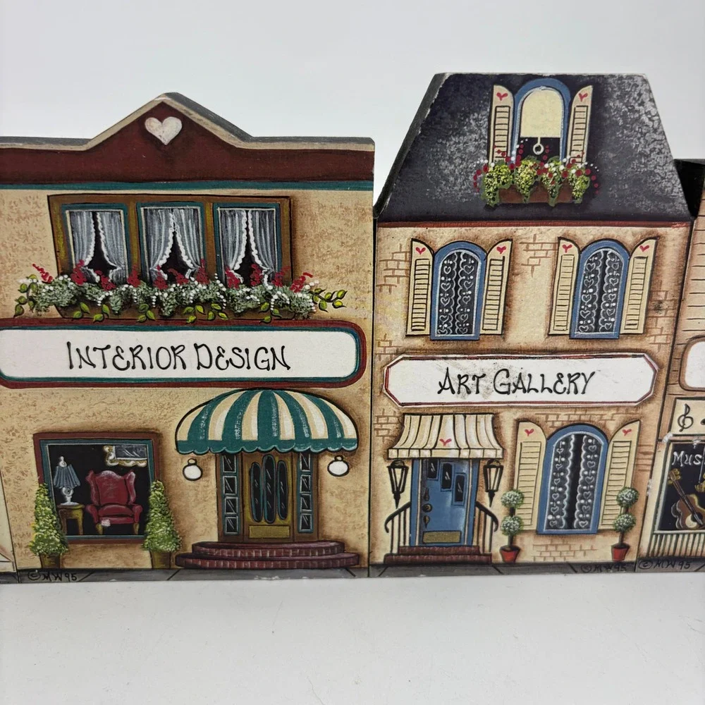 Brandywine‎ Woodcrafts shelf sitter